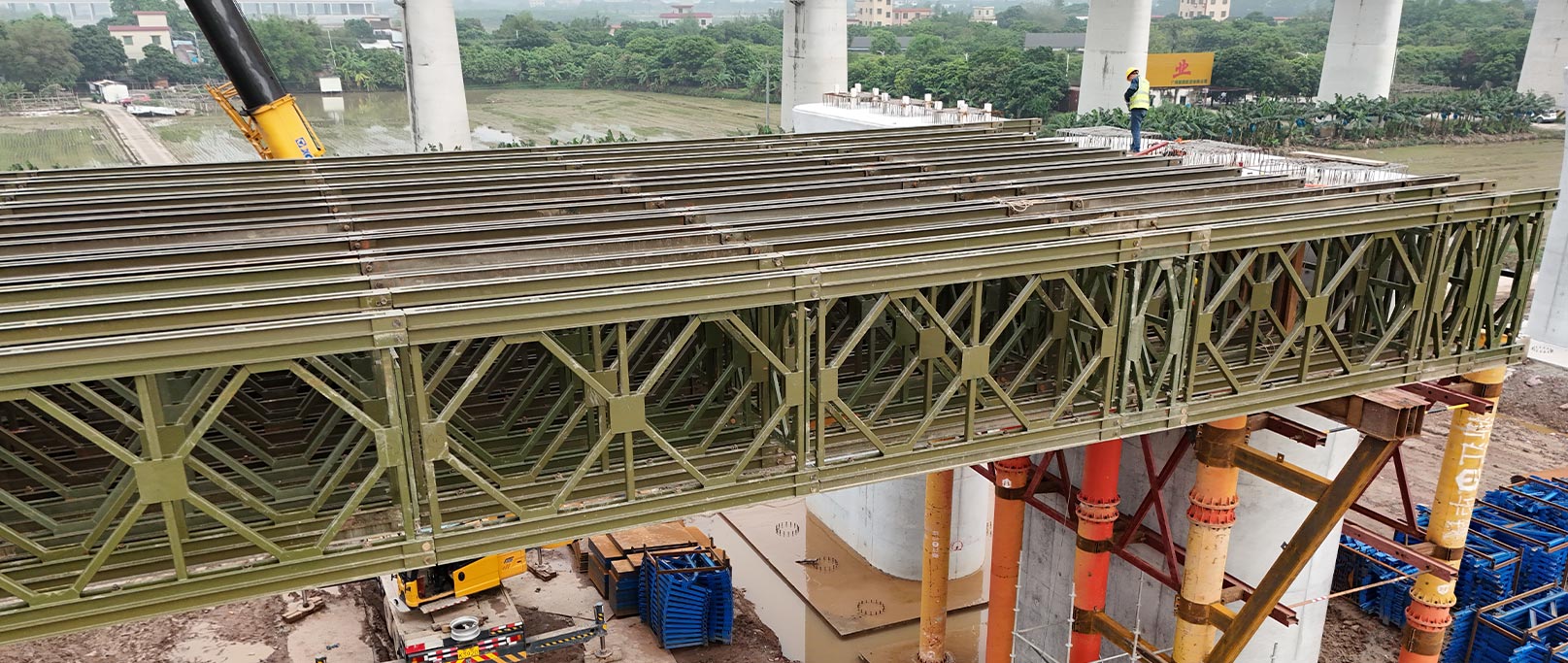 Ponte extra-large della stazione di Hezhou sulla ferrovia ad alta velocità Zhuhai-Zhaoqing