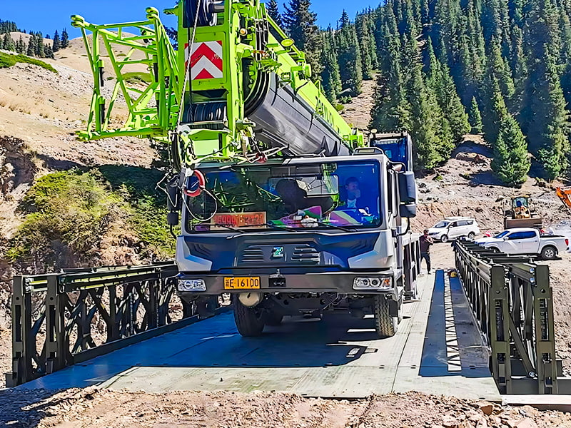 CB100 Ponte Bailey Ponte Bailey verniciato anticorrosione rinforzato a tripla fila a strato singolo rinforzato